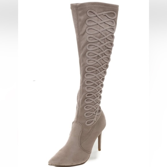 Faded Tea Rose Stiletto Boots with Braided Detail - Picture 4 of 12